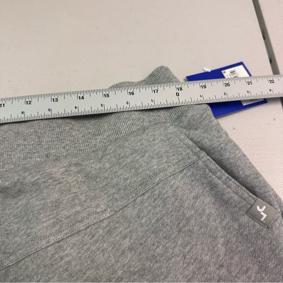 Joy Lab | Gray Women's Shorts - Picture 4 of 7